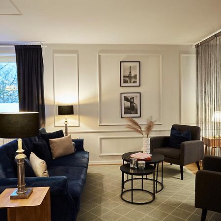 R B Apartment Am Airport Hamburg - 1-4 Personen - Kueche - Smart Tv - Waschmaschine - Perfekt Fuer Geschaeftsreisende Oder Familien Exterior foto
